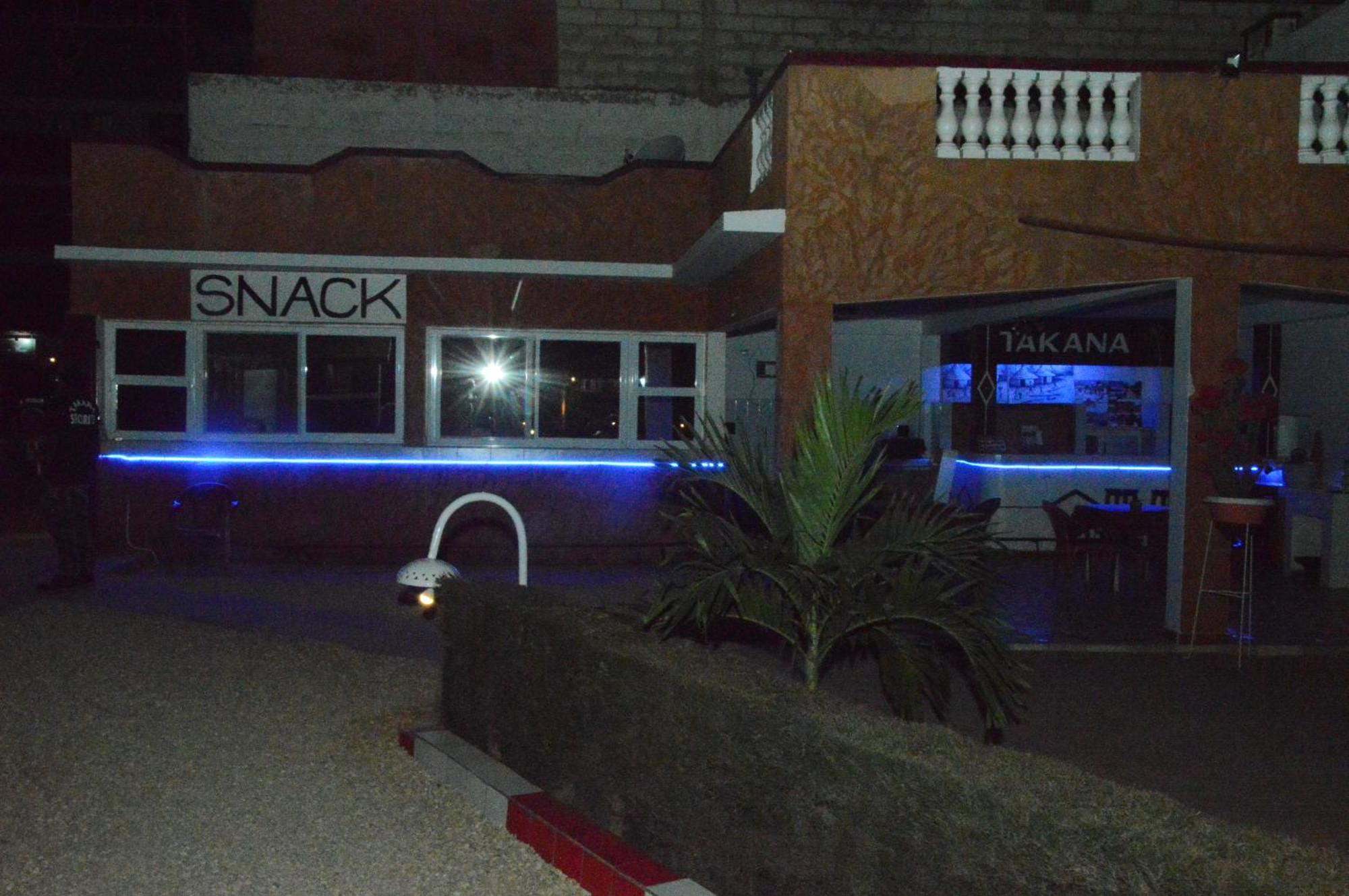 Hotel Takana Ngaparou Exterior photo