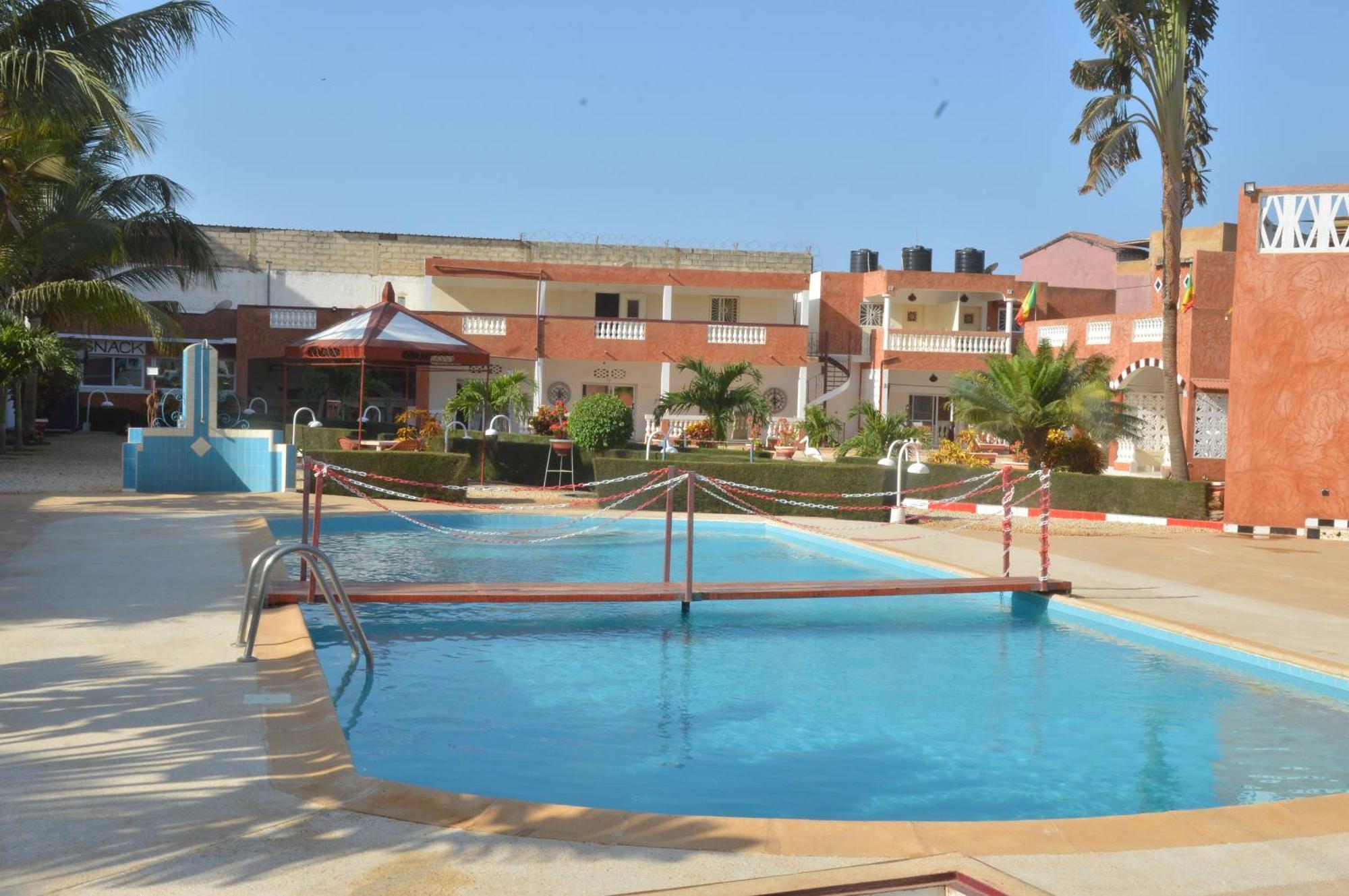 Hotel Takana Ngaparou Exterior photo